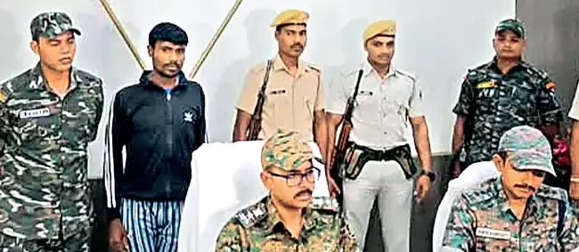 Odisha : माओवादी प्रमुख नेता हिडमा गिरफ्तार Odisha : माओवादी प्रमुख नेता हिडमा गिरफ्तार