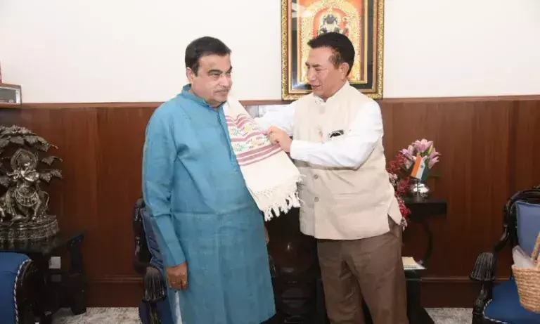 Mizoram CM ने केंद्र से टिकाऊ कंक्रीट सड़कों के लिए आग्रह किया Mizoram CM ने केंद्र से टिकाऊ कंक्रीट सड़कों के लिए आग्रह किया