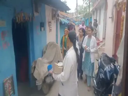 डायरिया की चपेट में 70 परिवार, उल्टी-दस्त से परेशान डायरिया की चपेट में 70 परिवार, उल्टी-दस्त से परेशान