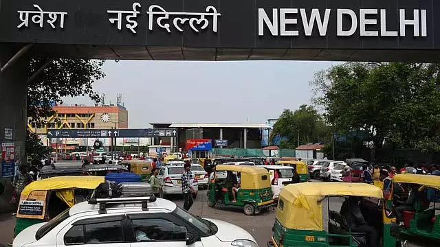 Delhi अराजकता और अव्यवस्था का पर्याय बना पहाड़गंज Delhi अराजकता और अव्यवस्था का पर्याय बना पहाड़गंज