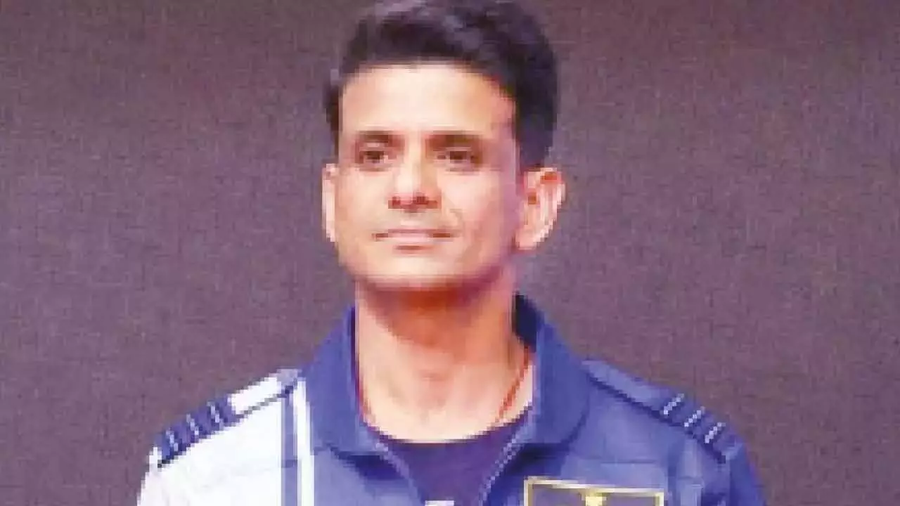 माता-पिता बेटे के अंतरिक्ष मिशन की तैयारी से हैं बेहद खुश माता-पिता बेटे के अंतरिक्ष मिशन की तैयारी से हैं बेहद खुश