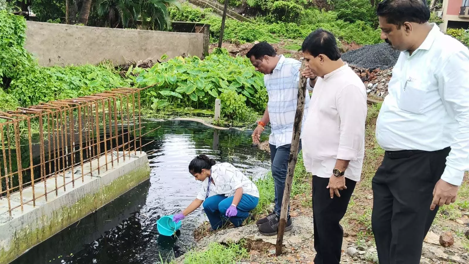 वास्को MLA ने मेस्तावाड़ा नाले के प्रदूषण की जांच की मांग की वास्को MLA ने मेस्तावाड़ा नाले के प्रदूषण की जांच की मांग की