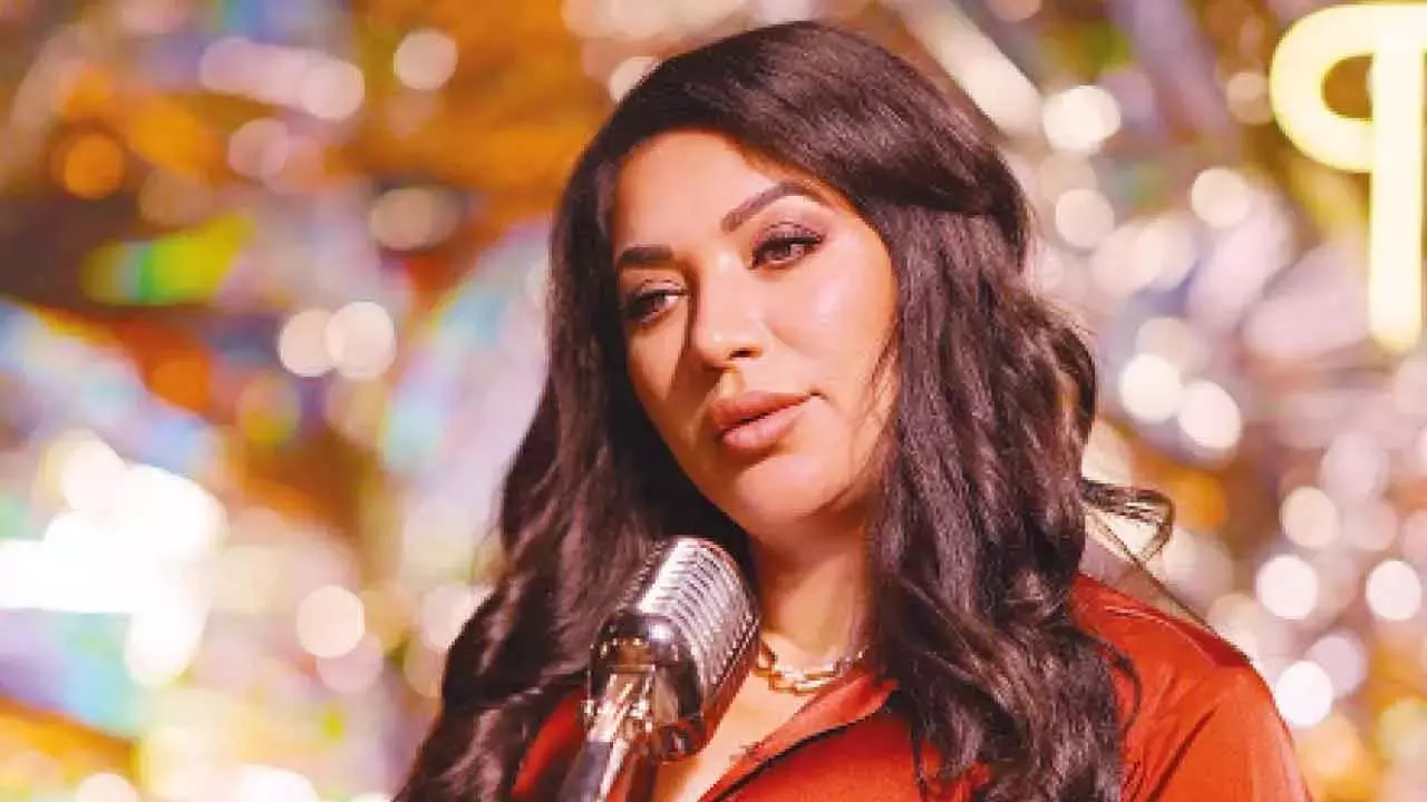 जीन मर्चेंट ने अपने भावपूर्ण गीत ‘टेल मी’ के साथ वापसी की जीन मर्चेंट ने अपने भावपूर्ण गीत ‘टेल मी’ के साथ वापसी की