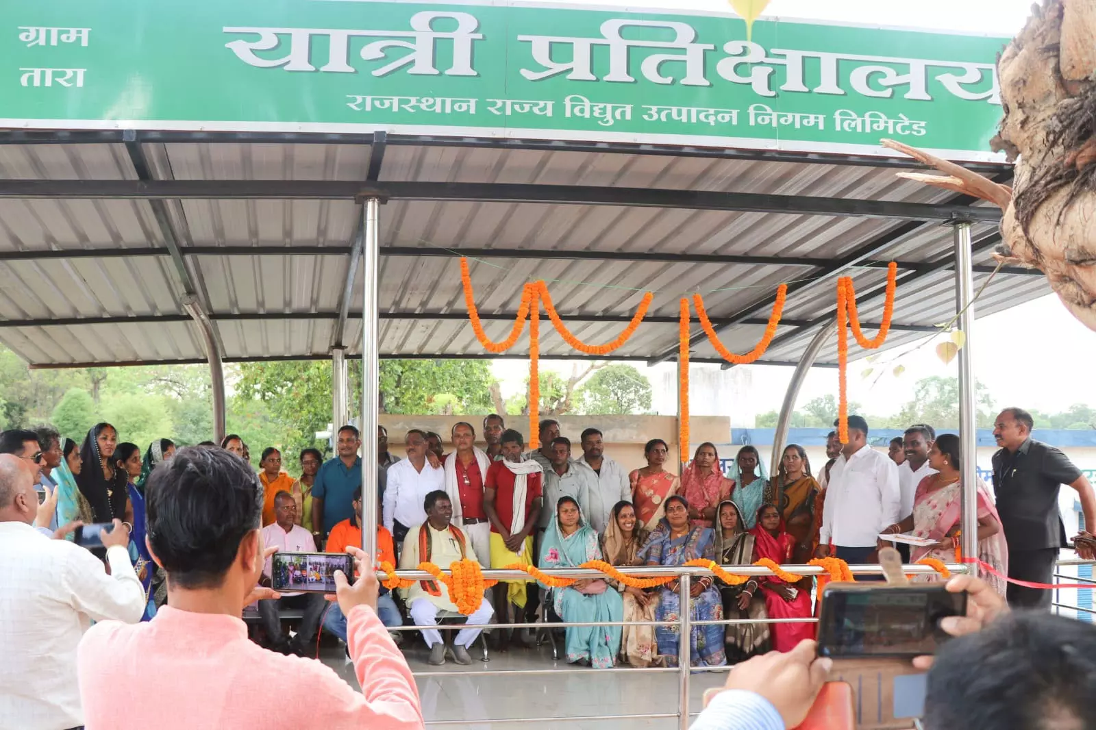 तारागांव में सामुदायिक अधोसंरचना परियोजनाओं का लोकार्पण तारागांव में सामुदायिक अधोसंरचना परियोजनाओं का लोकार्पण