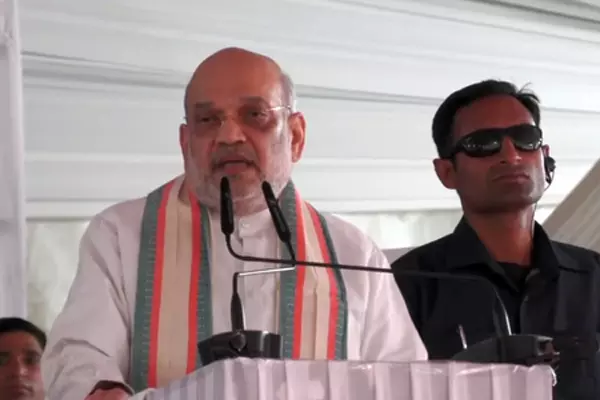 Poonch: पीएम मोदी की नीति के अनुसार आतंकवाद का जवाब होगा सख्त और तत्पर: अमित शाह Poonch: पीएम मोदी की नीति के अनुसार आतंकवाद का जवाब होगा सख्त और तत्पर: अमित शाह