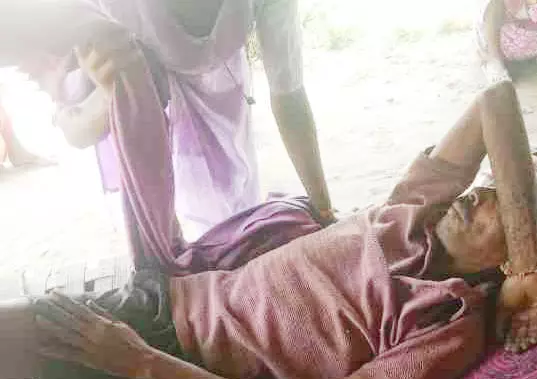बीजापुर में प्रेशर IED फटा, कई ग्रामीण घायल बीजापुर में प्रेशर IED फटा, कई ग्रामीण घायल