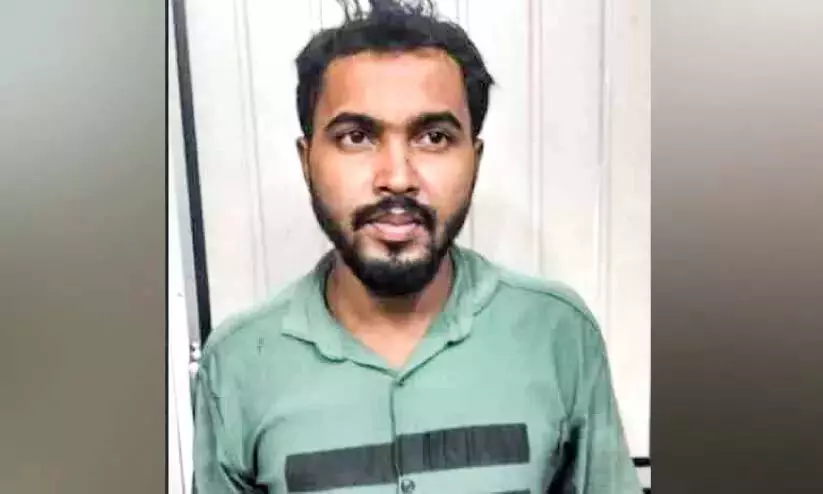 Kerala : बच्चों के नग्न वीडियो प्रसारित करने के आरोप में असम निवासी गिरफ्तार Kerala : बच्चों के नग्न वीडियो प्रसारित करने के आरोप में असम निवासी गिरफ्तार