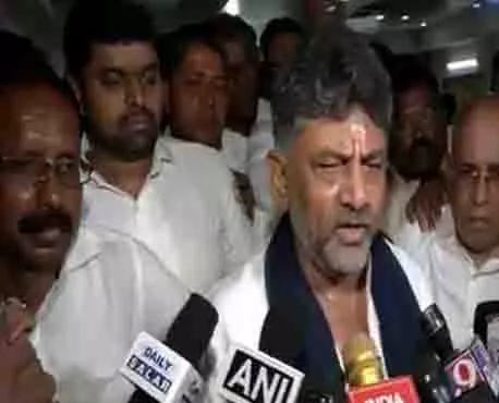 तटीय कर्नाटक में सांप्रदायिक तनाव क्षेत्र के लिए बड़ा झटका: डीके शिवकुमार तटीय कर्नाटक में सांप्रदायिक तनाव क्षेत्र के लिए बड़ा झटका: डीके शिवकुमार