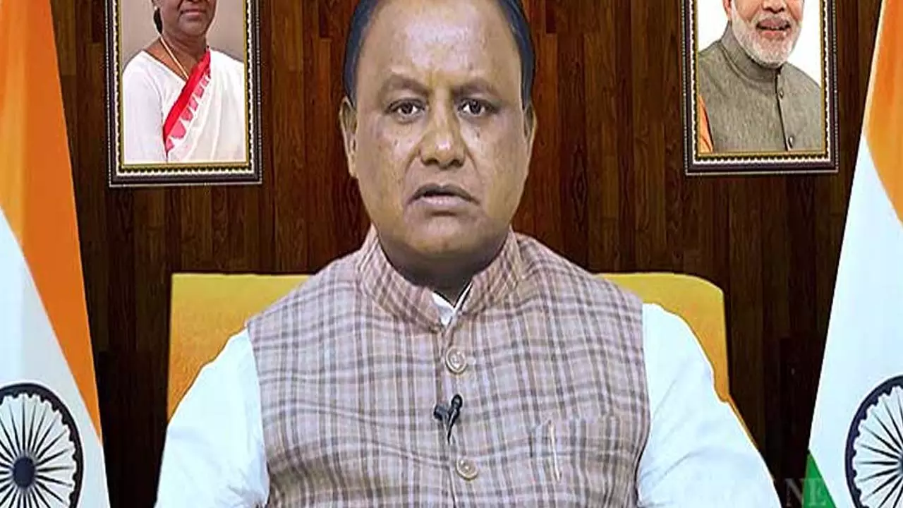 सिक्किम बस हादसा: ओडिशा के मुख्यमंत्री ने प्रभावित ओडिया पर्यटकों की मदद के लिए विशेष टीम भेजी सिक्किम बस हादसा: ओडिशा के मुख्यमंत्री ने प्रभावित ओडिया पर्यटकों की मदद के लिए विशेष टीम भेजी