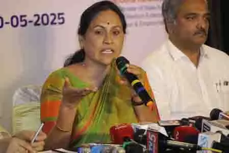 Karnataka में अब कोई भी सुरक्षित नहीं, राज्य मंत्री शोभा करंदलाजे Karnataka में अब कोई भी सुरक्षित नहीं, राज्य मंत्री शोभा करंदलाजे
