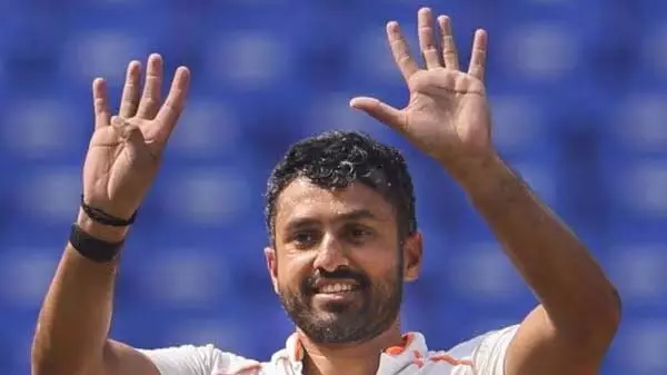 Karun Nair ने इंग्लैंड लायंस के खिलाफ भारत ए के लिए शतक लगाकर राष्ट्रीय टीम में वापसी की Karun Nair ने इंग्लैंड लायंस के खिलाफ भारत ए के लिए शतक लगाकर राष्ट्रीय टीम में वापसी की