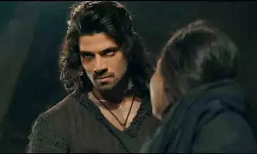 Box Office: बॉक्स ऑफिस पर रेंग रही है भूल चूक माफ़, जानें केसरी वीर और दूसरी फिल्मों का हाल
