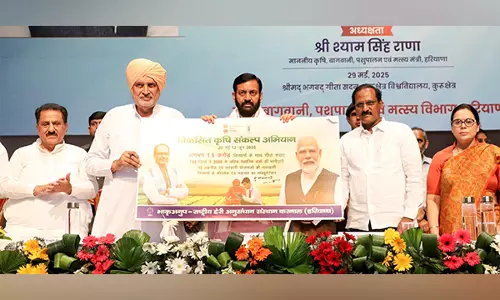 Haryana CM ने कहा- किसानों की दुर्दशा के पीछे 55 साल का कांग्रेसी कुशासन है Haryana CM ने कहा- किसानों की दुर्दशा के पीछे 55 साल का कांग्रेसी कुशासन है