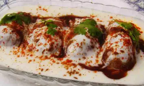 Recipe: सिर्फ 5 मिनट में तैयार करें ब्राउन ब्रेड दही वड़ा Recipe: सिर्फ 5 मिनट में तैयार करें ब्राउन ब्रेड दही वड़ा
