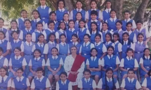 कृति खरबंदा की स्कूल लाइफ की झलक, तस्वीरों में दिखा बचपन का मासूम अंदाज