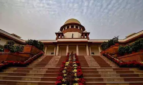 सुप्रीम कोर्ट ने पूर्व SIB प्रमुख के पासपोर्ट को जारी करने की अनुमति दी