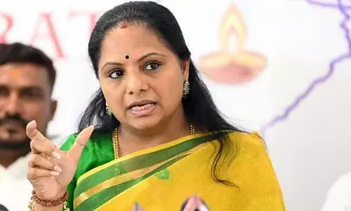 KCR कुछ राक्षसों से घिरे भगवान की तरह हैं: BRS को BJP में विलय करने का प्रयास; कविता