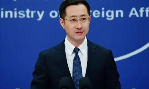 स्वतंत्रता के अमेरिकी दावों के पीछे पाखंड को उजागर करता है China ने छात्र वीजा निरस्तीकरण का विरोध किया