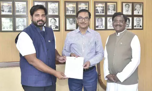 Peddapalli में रुकेगी तिरूपति सुपरफास्ट एक्सप्रेस Peddapalli में रुकेगी तिरूपति सुपरफास्ट एक्सप्रेस