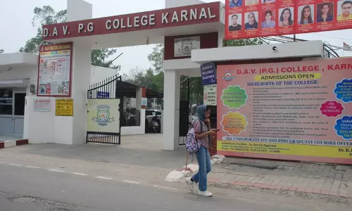 स्नातक प्रवेश की होड़ Karnal के 18 कॉलेजों में 12,054 स्वीकृत सीटें