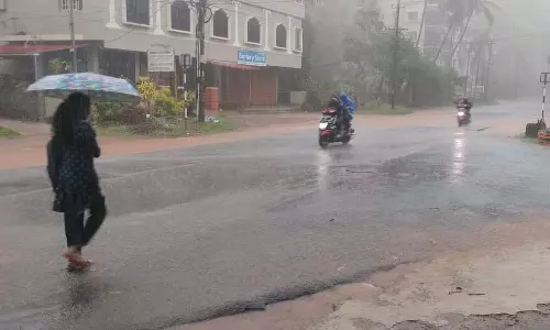 उडुपी में भारी बारिश: स्कूलों में छुट्टी