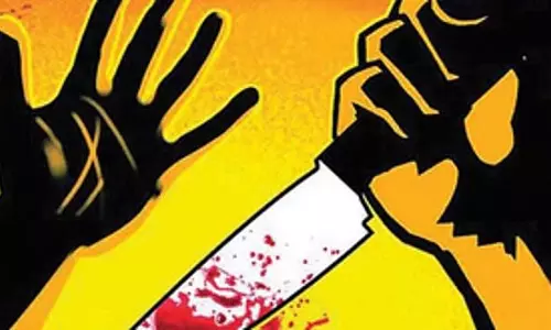 गाय का मांस बेचने के संदेह में दुकानदार की पिटाई