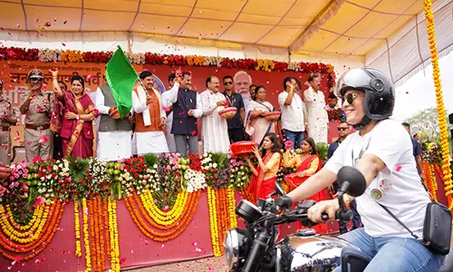 मुख्यमंत्री यादव ने Bhopal में अहिल्या वाहिनी महिला बाइक रैली को हरी झंडी दिखाई