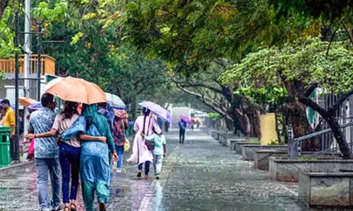 Kerala  में मानसून की बारिश से जनजीवन प्रभावित