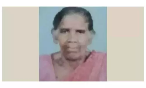 Kerala : नौकरी की तलाश कर रहे एक कर्मचारी की पेड़ गिरने से मौत