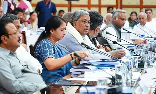 सिद्धारमैया ने विकास पर नजर रखने के लिए रियल-टाइम सीएम डैशबोर्ड लॉन्च किया सिद्धारमैया ने विकास पर नजर रखने के लिए रियल-टाइम सीएम डैशबोर्ड लॉन्च किया
