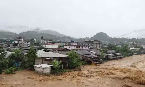 सिगिन नदी के उफान से मकान, बुनियादी ढांचे प्रभावित