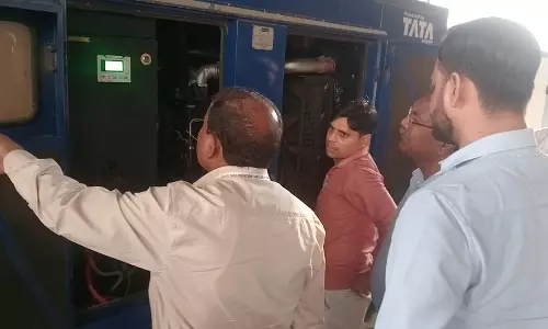 Farrukhabad: एसडीएम के निरीक्षण के बाद जनरेटर आपरेटर पर गाज गिरना तय