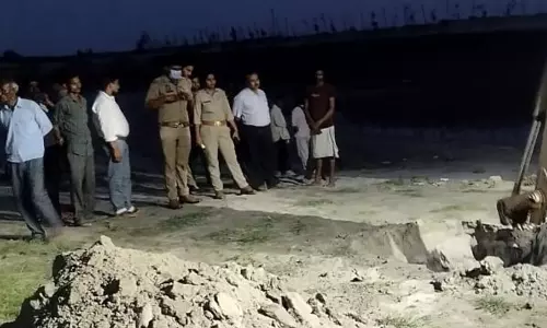 Amritpur: पुलिस सुरक्षा में किया गया बालिका के शव का अंतिम संस्कार Amritpur: पुलिस सुरक्षा में किया गया बालिका के शव का अंतिम संस्कार