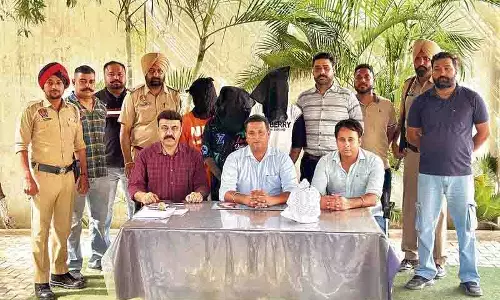 Ludhiana: गिरोह के तीन सदस्य एक किलो हेरोइन के साथ गिरफ्तार Ludhiana: गिरोह के तीन सदस्य एक किलो हेरोइन के साथ गिरफ्तार