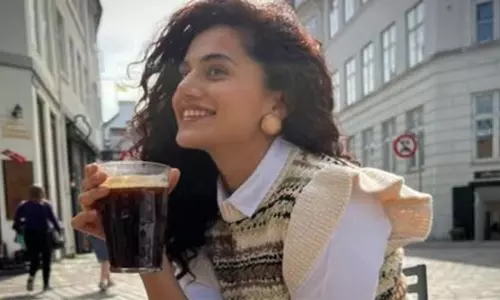 Denmark Trip में मस्ती करती नजर आईं तापसी