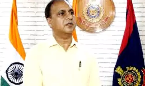 Sikkim : दिल्ली में रह रहे 900 अवैध बांग्लादेशियों को वापस भेजा जाएगा