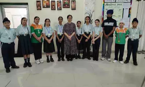 Amritsar: अकादमी के छात्रों ने गतका में अच्छा प्रदर्शन किया Amritsar: अकादमी के छात्रों ने गतका में अच्छा प्रदर्शन किया