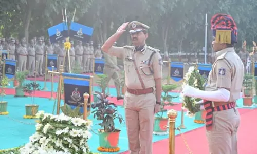 गुजरात में हर स्कूल ट्रिप पर दो पुलिसकर्मी अनिवार्य: DGP Vikas Sahay
