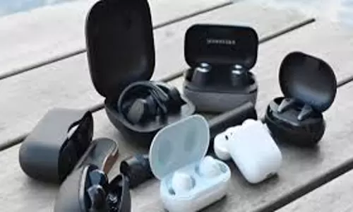 10 हजार में आने वाले बेस्ट ईयरबड्स, OnePlus से लेकर Samsung, Sony पर बंपर डिस्काउंट 10 हजार में आने वाले बेस्ट ईयरबड्स, OnePlus से लेकर Samsung, Sony पर बंपर डिस्काउंट