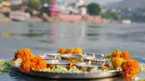 Ganga Dussehra 2025: गंगा दशहरा पर करें तुलसी से जुड़े ये उपाय,घर में होने लगेगी धन वर्षा Ganga Dussehra 2025: गंगा दशहरा पर करें तुलसी से जुड़े ये उपाय,घर में होने लगेगी धन वर्षा