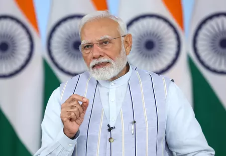 पीएम मोदी का मध्य प्रदेश दौरा, कई विकास परियोजनाओं की देंगे सौगात पीएम मोदी का मध्य प्रदेश दौरा, कई विकास परियोजनाओं की देंगे सौगात