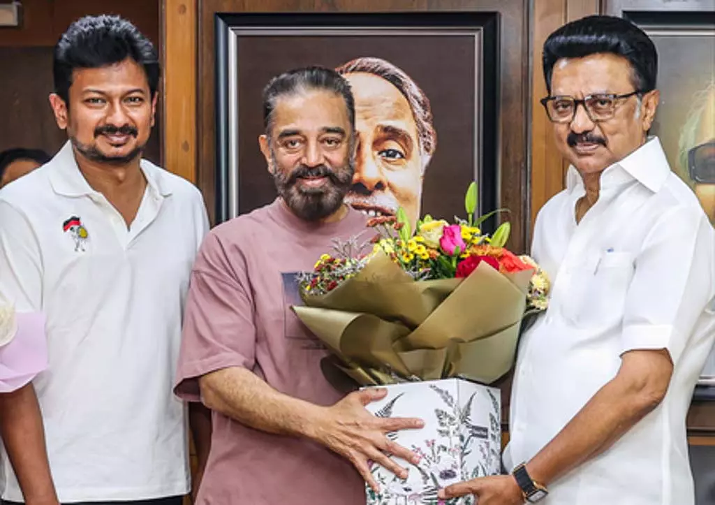कन्नड़ के बारे में बात करने में कुछ भी ग़लत नहीं है: Kamal Haasan कन्नड़ के बारे में बात करने में कुछ भी ग़लत नहीं है: Kamal Haasan