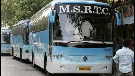 सरनाईक ने MSRTC के 3,191 करोड़ नुकसान पर जताई चिंता सरनाईक ने MSRTC के 3,191 करोड़ नुकसान पर जताई चिंता