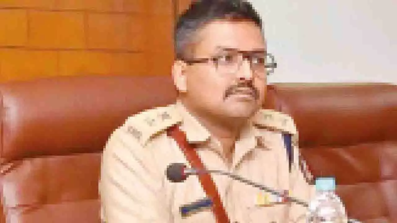 Udupi पुलिस प्रमुख ने जनता से सतर्कता बरतने का आह्वान किया Udupi पुलिस प्रमुख ने जनता से सतर्कता बरतने का आह्वान किया