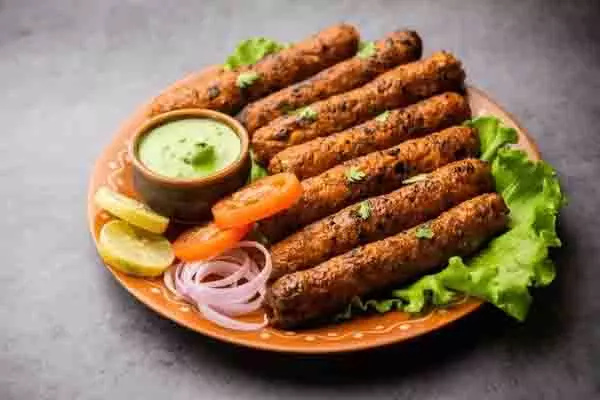 Recipe: इस आसान रेसिपी से घर पर बनाएं रेस्टोरेंट जैसा स्वादिष्ट चिकन सीक कबाब Recipe: इस आसान रेसिपी से घर पर बनाएं रेस्टोरेंट जैसा स्वादिष्ट चिकन सीक कबाब