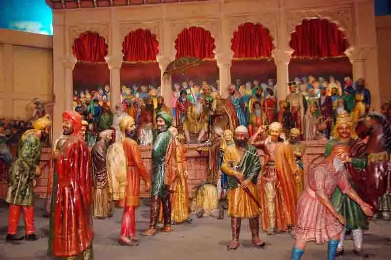 उपेक्षा के कारण शेर-ए-Punjab के पैनोरमा की शान फीकी पड़ रही उपेक्षा के कारण शेर-ए-Punjab के पैनोरमा की शान फीकी पड़ रही
