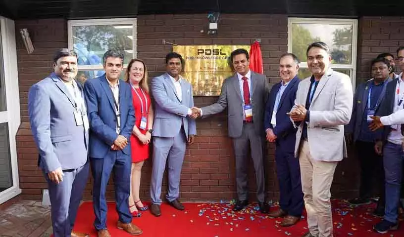 केटीआर ने वारविक विश्वविद्यालय में PDSL ज्ञान केंद्र का उद्घाटन किया केटीआर ने वारविक विश्वविद्यालय में PDSL ज्ञान केंद्र का उद्घाटन किया