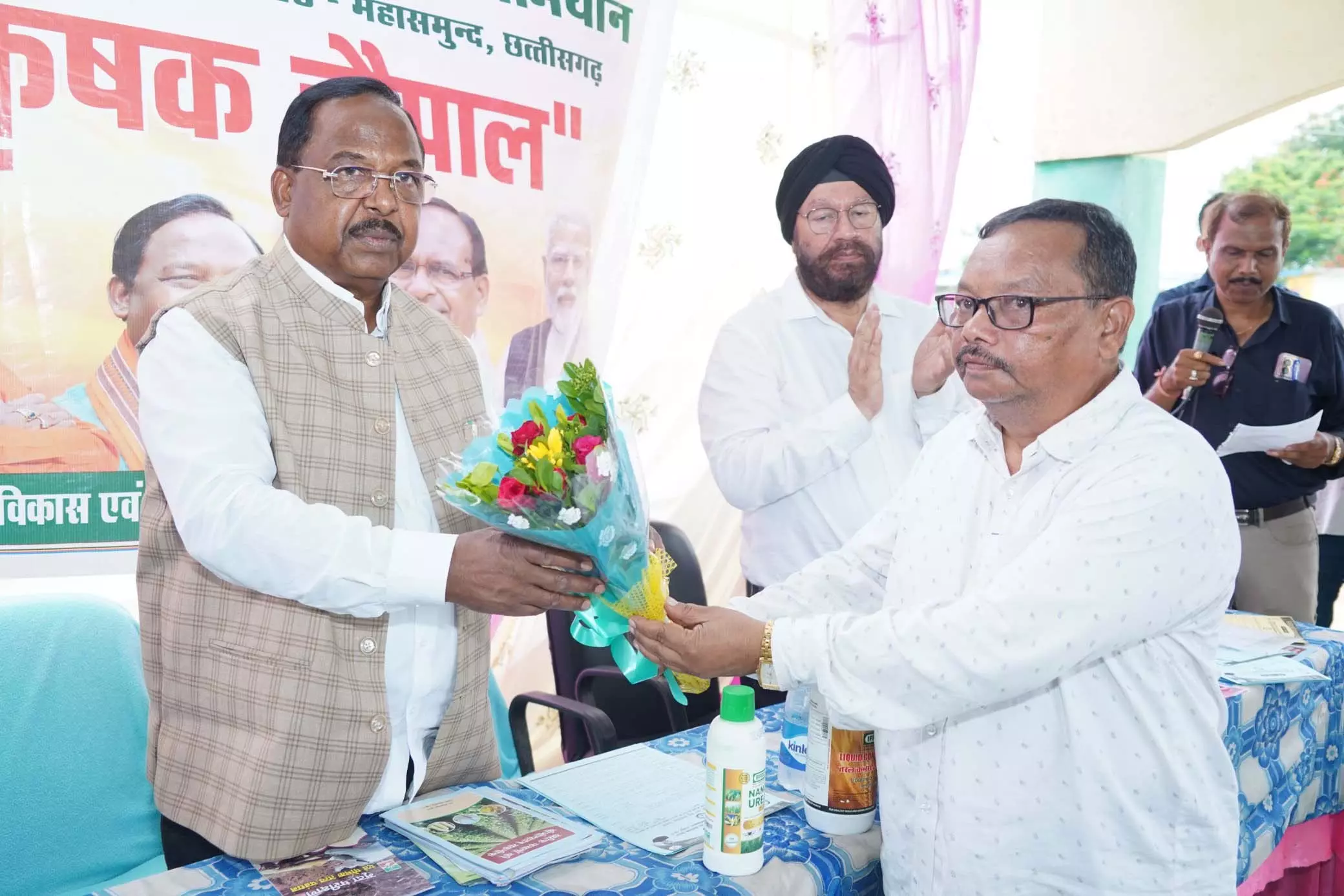 सशक्त किसान, सशक्त भारत का आधार: मंत्री नेताम सशक्त किसान, सशक्त भारत का आधार: मंत्री नेताम