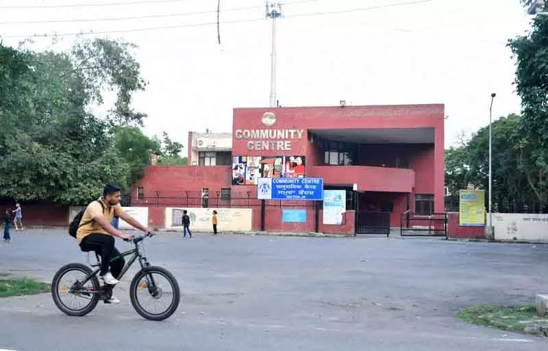 Chandigarh MC ने सामुदायिक केंद्र बुकिंग शुल्क में बड़ी बढ़ोतरी का प्रस्ताव रखा Chandigarh MC ने सामुदायिक केंद्र बुकिंग शुल्क में बड़ी बढ़ोतरी का प्रस्ताव रखा