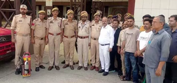 SMVD कटरा रेलवे स्टेशन पर अग्निशमन सेवा प्रशिक्षण कार्यक्रम आयोजित SMVD कटरा रेलवे स्टेशन पर अग्निशमन सेवा प्रशिक्षण कार्यक्रम आयोजित